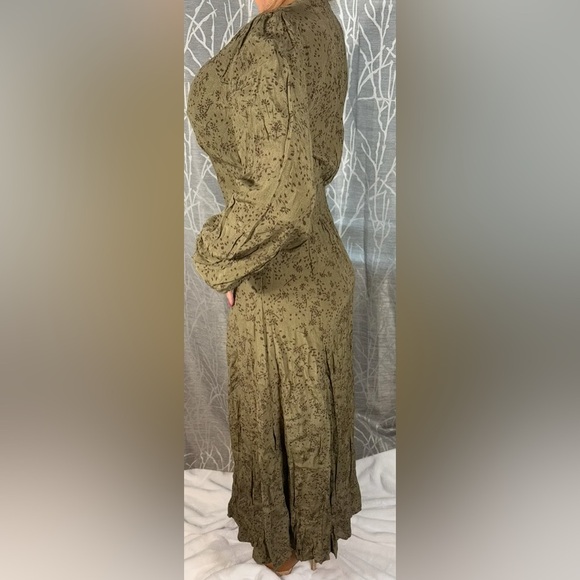 IN LOOM OLIVE FLORAL LONG SLEEVE MIDI DRESS S - Picture 8 of 9